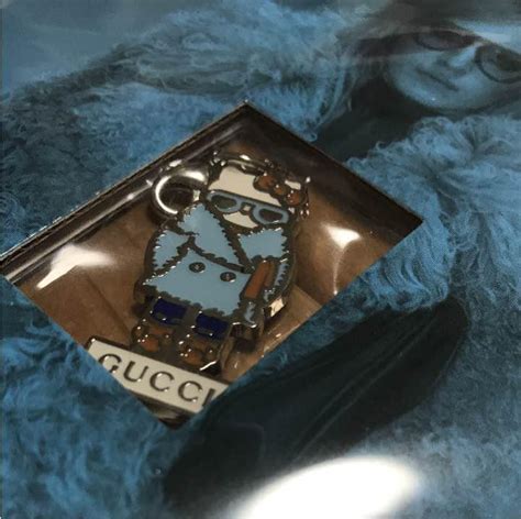 hello kitty x gucci charm